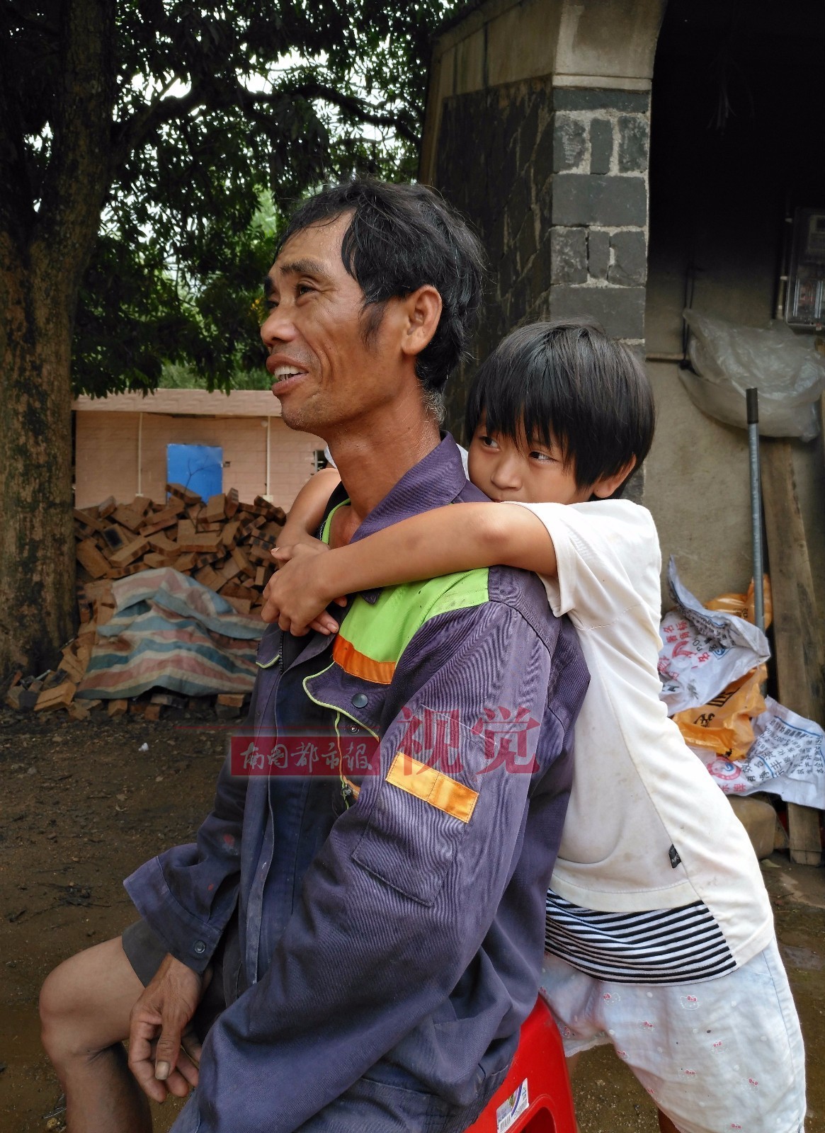 这是怎么了?投资上百万的美丽乡村学校,设施现