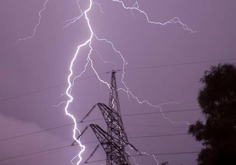 最新权威！太原大南门路段路面塌陷情况报告！本周雨雨雨雨雨！