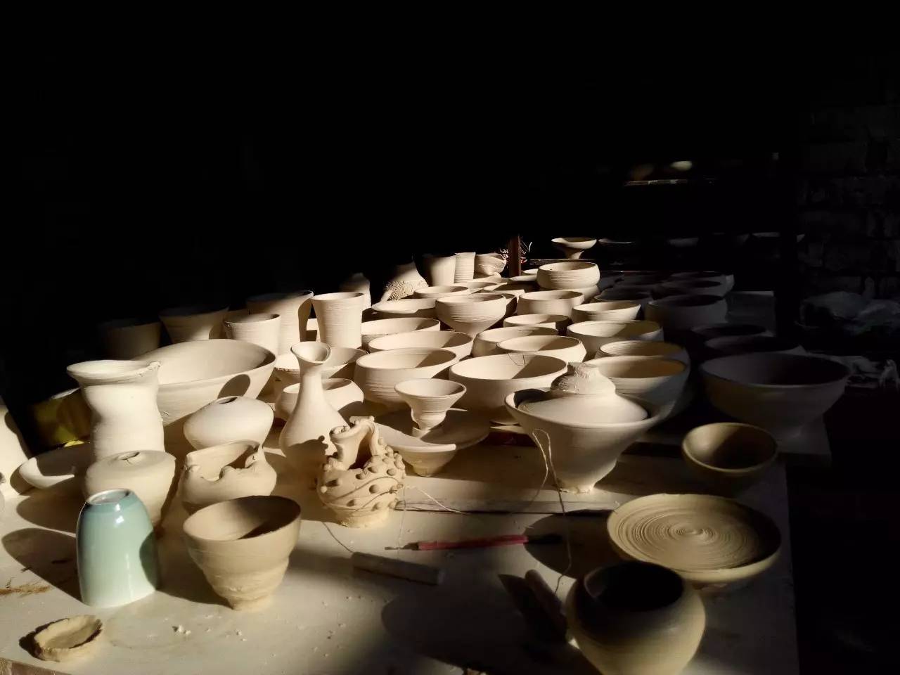 中国禁止出国的64件国宝级文物之陶鹰鼎