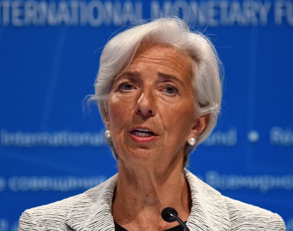 美媒称IMF总部迁北京言论显示世界关切:美国角