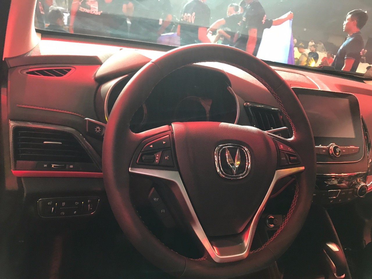 10万内自主SUV超强选择,长安CS55目标是?