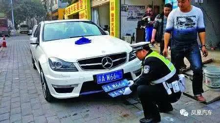 上海惊现“双胞胎”豪车,连警察都分不出来!