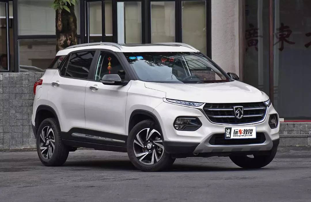 刚毕业的年轻人,只有10万,如何选择?