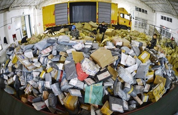 京东做的这件事再次扯下了快递行业的遮羞布|