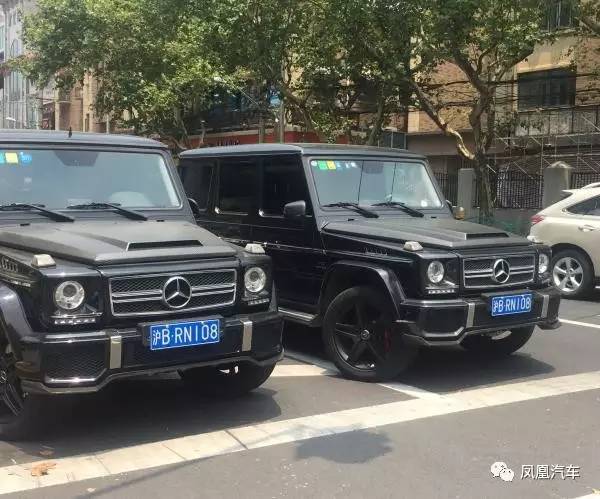 上海惊现“双胞胎”豪车,连警察都分不出来!
