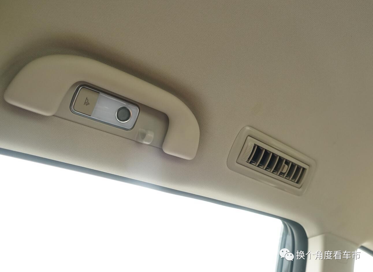 宋楠的比亚迪宋七座吐鲁番评测手记