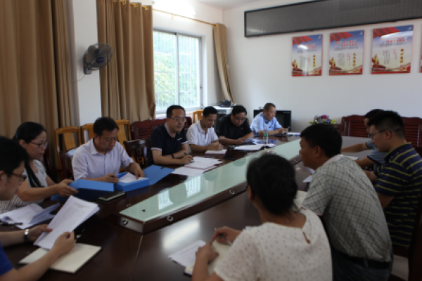 【巡访31省区市 落实扶贫领域监督执纪问责工