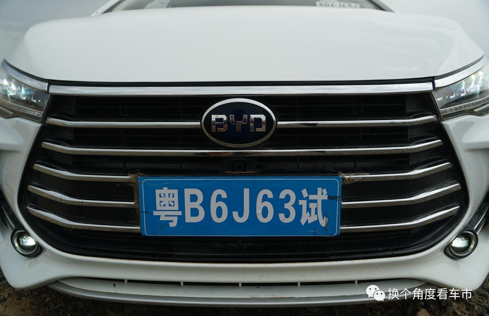 宋楠的比亚迪宋七座吐鲁番评测手记