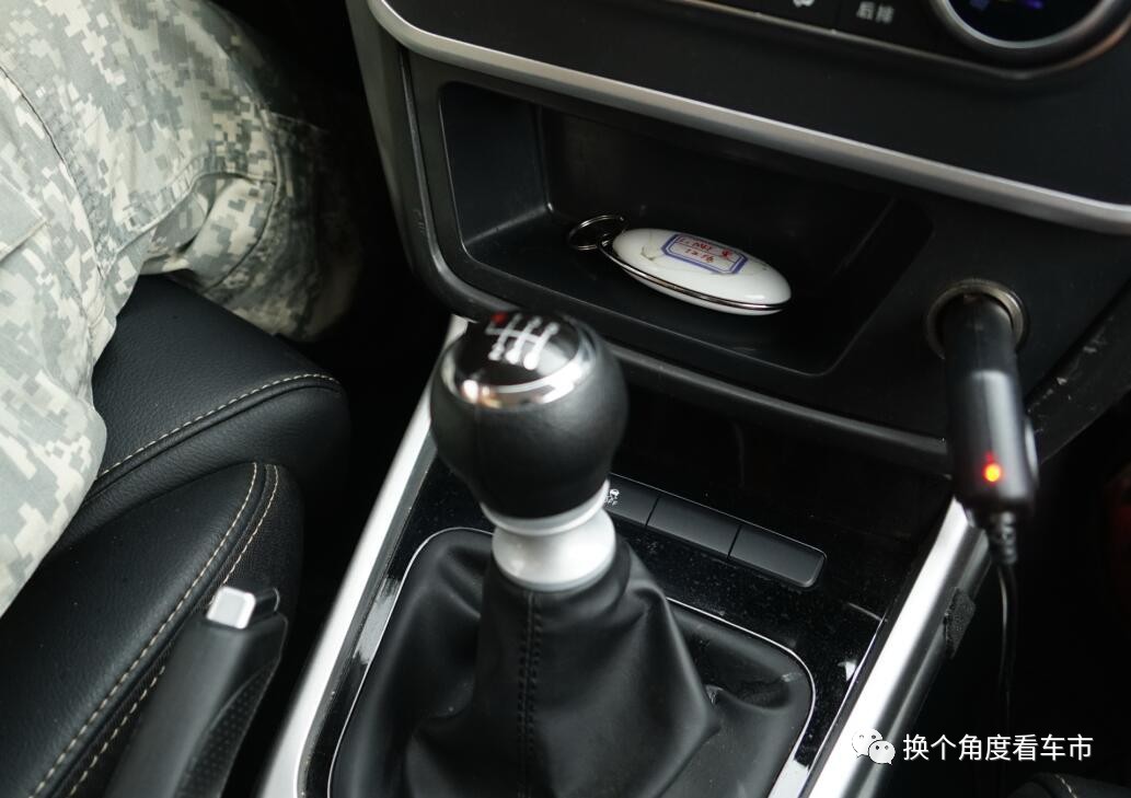 宋楠的比亚迪宋七座吐鲁番评测手记