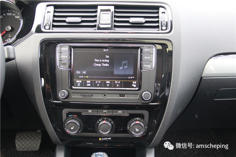 试驾1.2T速腾,动力尴尬吗?