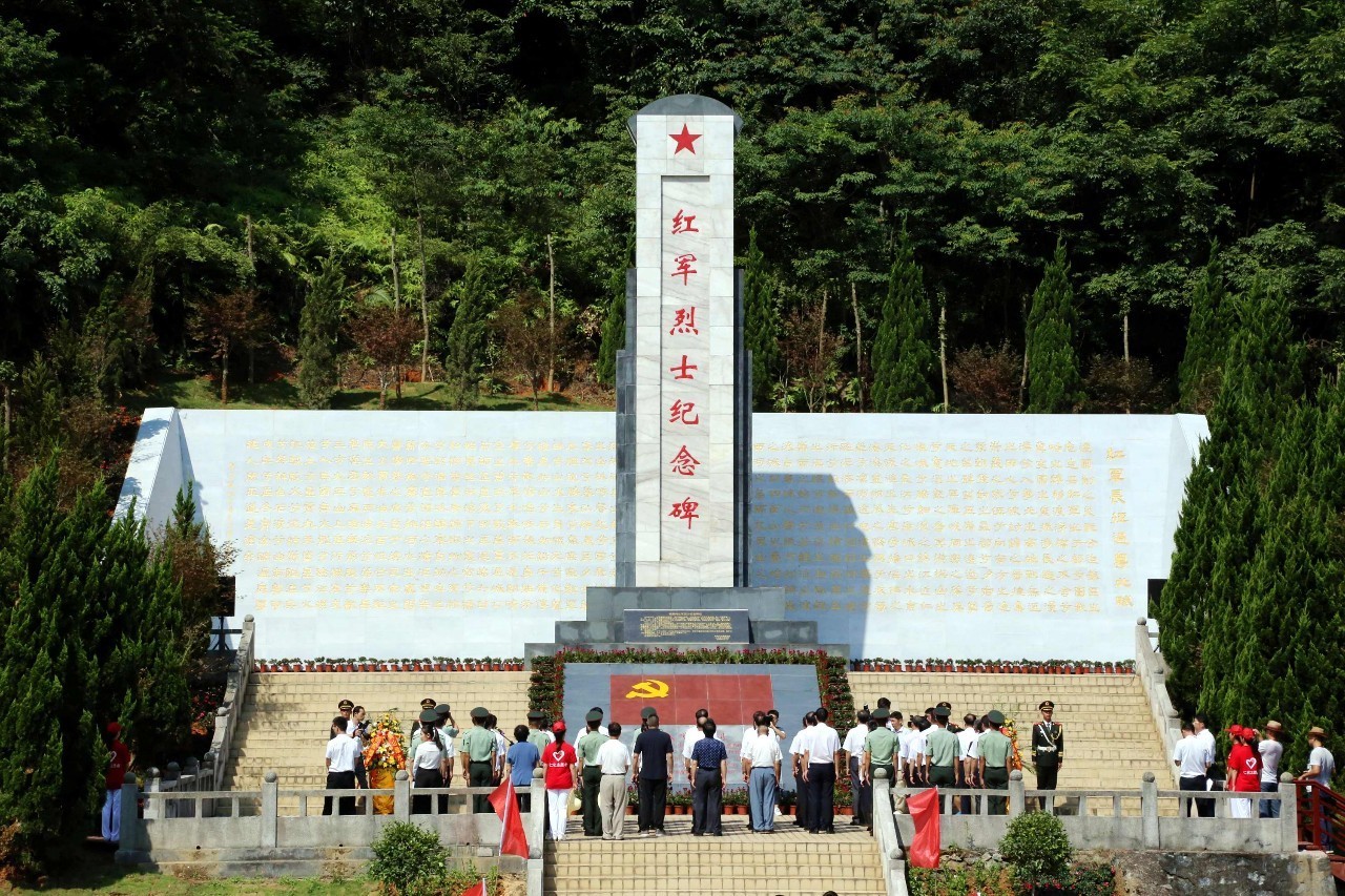 《红色文化》红军长征纪念碑