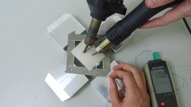 4个8核芯同EPYC!AMD ThreadRipper开盖|AM