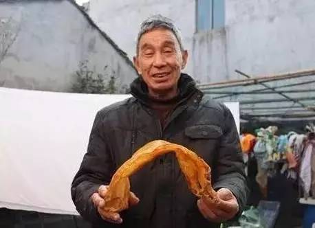 一百多斤毛鲿鱼中取出的鱼胶，收藏三十多年还能再吃吗？