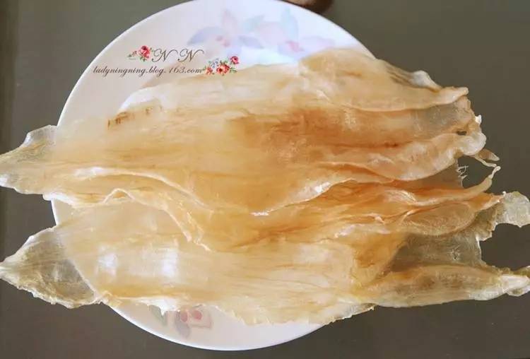 一百多斤毛鲿鱼中取出的鱼胶，收藏三十多年还能再吃吗？
