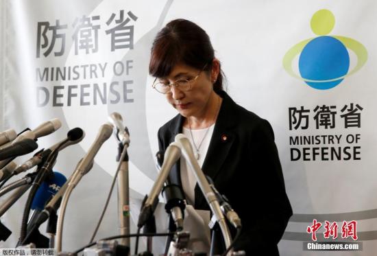 据报道,日本防卫相稻田朋美举行记者会表示有意辞职。这是对南苏丹联合国维和行动(PKO)自卫队部队日报隐瞒问题导致混乱承担责任。她表示已向日本首相安倍晋三提交了辞呈并获得同意。