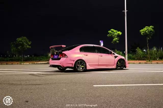 东莞车友花5万元买了辆本田思域,改装宽体之后真是又粉又炸!