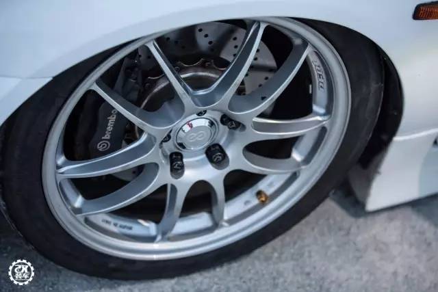 17年前的老雅阁移植红头发动机,220匹爆TEC声浪分分钟高潮!