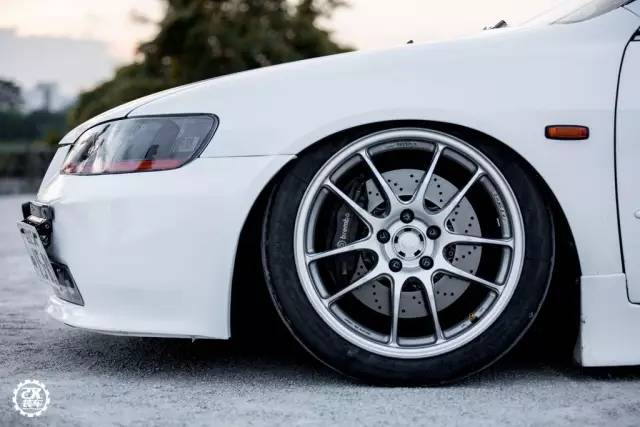 17年前的老雅阁移植红头发动机,220匹爆TEC声浪分分钟高潮!