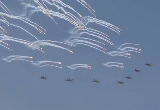 热血沸腾!哪些兵种、战机、装备亮相朱日和训