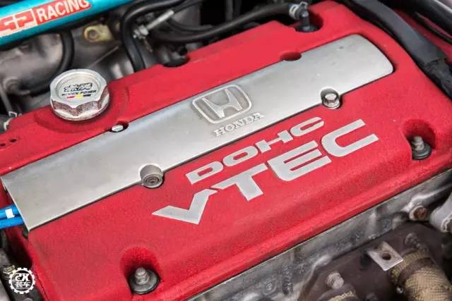 17年前的老雅阁移植红头发动机,220匹爆TEC声浪分分钟高潮!