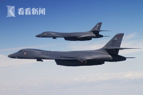 视频|两架B-1B战略轰炸机飞越朝鲜半岛 美军方