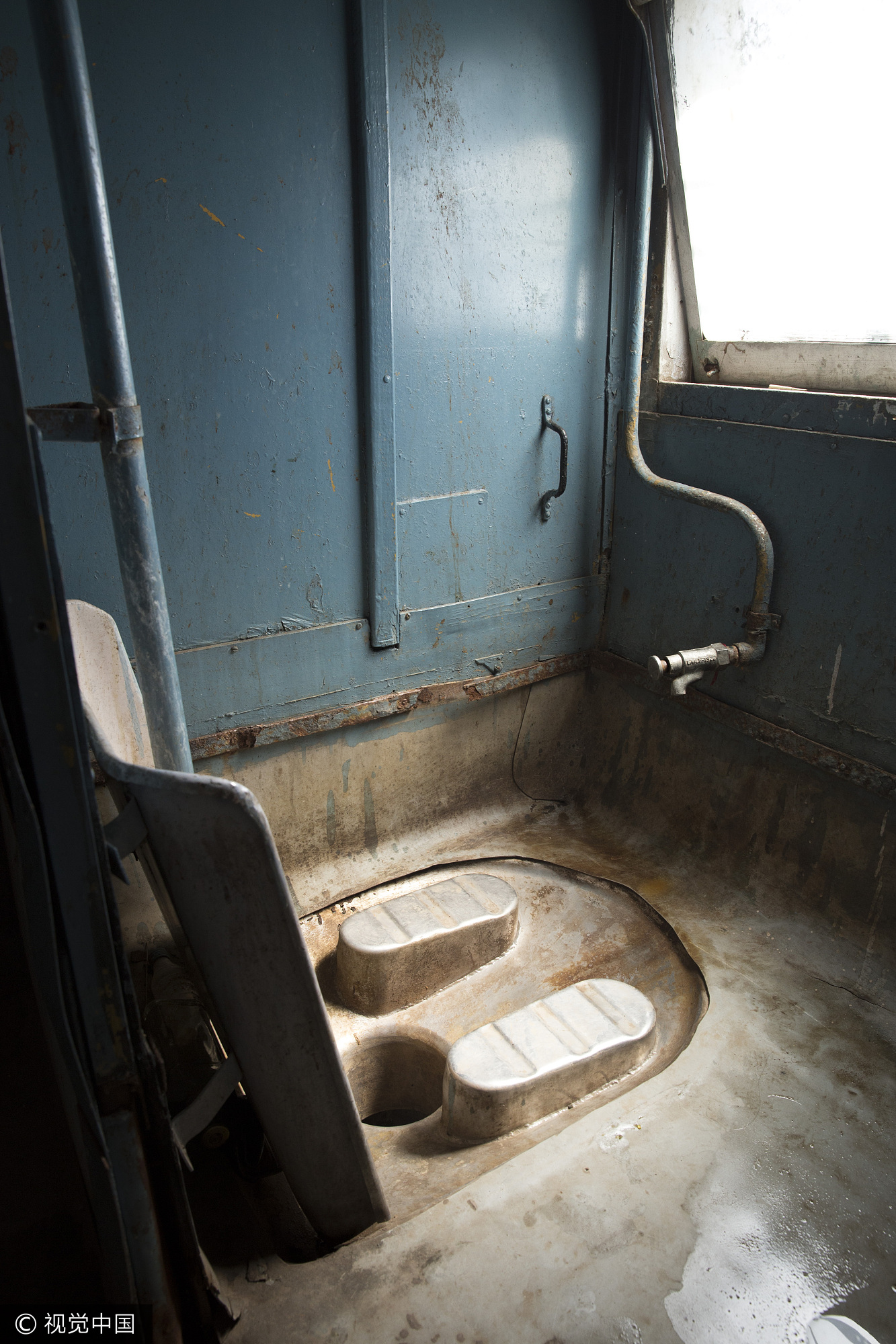 印度平民不愿拿出千元盖厕所 官员:盖厕所可减