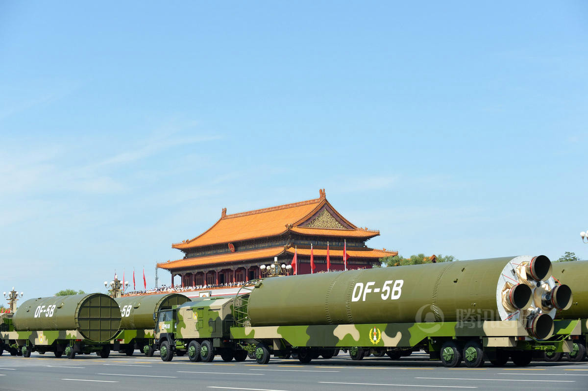 东风快递家族再添新兵 东风-31ag洲际导弹惊艳登场