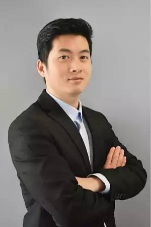 离婚时看在孩子的份上我净身出户,之后做亲子