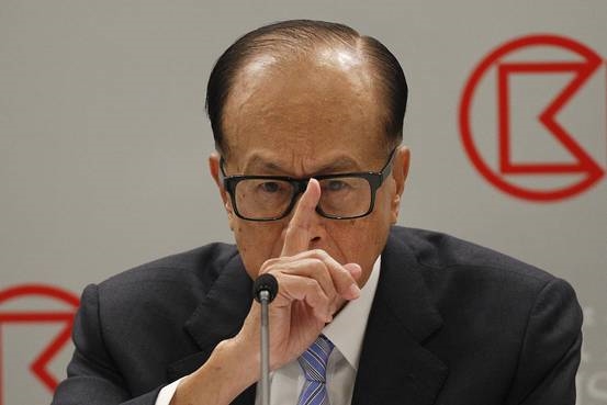 李嘉诚144亿港元出售香港固网业务 聚焦移动业