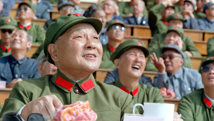 往事|华北砺兵:1981年大演习|演习|邓小平|方队_新浪新闻