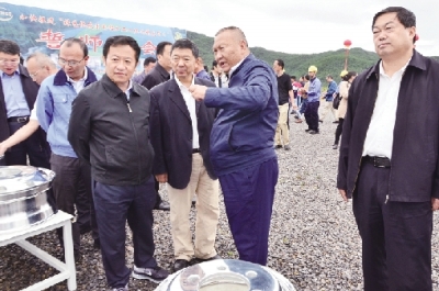 大理州举行绿色低碳水电铝加工一体化鹤庆项目加快推进誓师大会