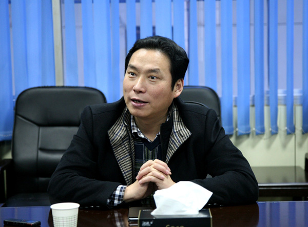 赵俊民去代转正当选陕西安康市市长