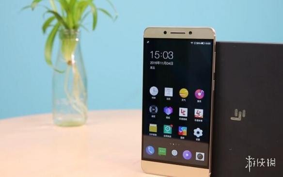 国产手机排行榜前十名_2024年国内手机最新排名vivo遥遥领先,苹果跌出前三(2)