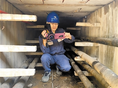 39.3℃高温烘烤下深圳多地区停电…今天这些片