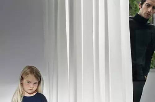 剥开创业大神开设恋童网站的洋葱皮|性侵|恋