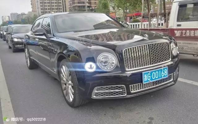 新款红旗L5长啥样?左新款,右老款,谁更好看?