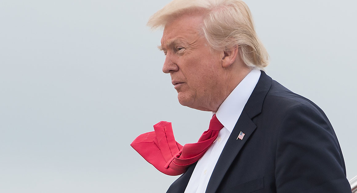 特朗普民调支持率创新低 近7成民众:别再发推特|特朗普|民调|推特_新浪新闻