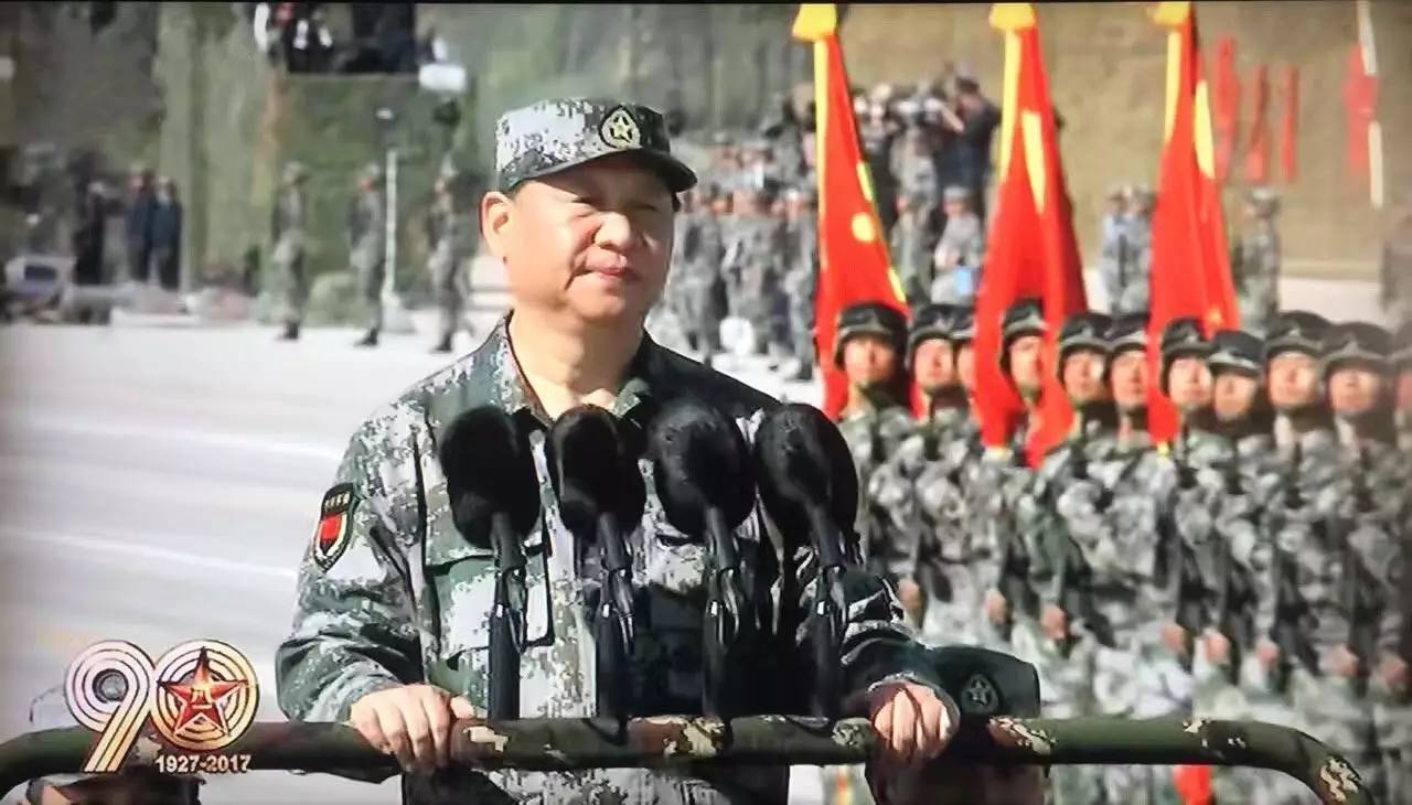 这五年，习近平统帅全军干了这些大事