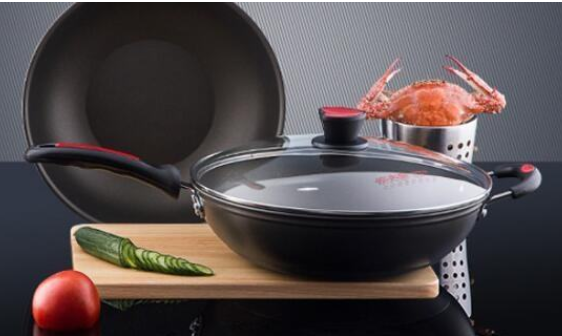 沪专家团队:全氟化合物暴露或致女性月经异常