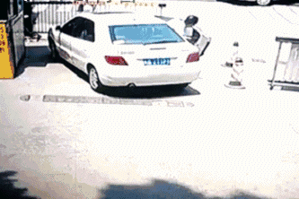 开车时的这几个小细节，会引发致命事故！看完很后怕