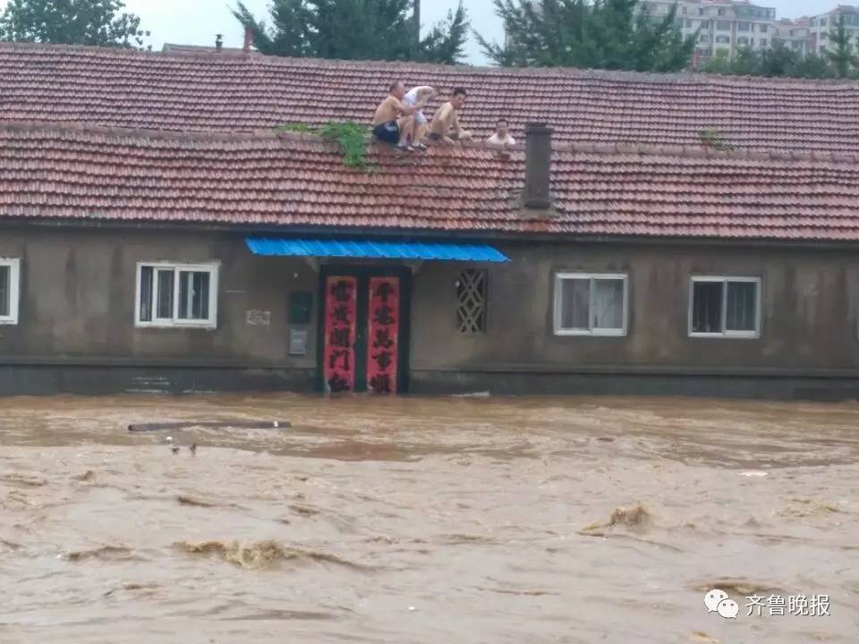 大旱三年的莱阳再遭大暴雨袭城!洪水倒灌西瓜