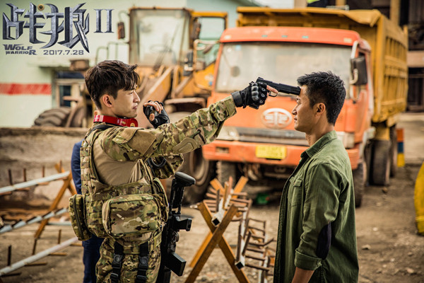 《战狼2》编剧董群是网文作家纷舞妖姬,未来他