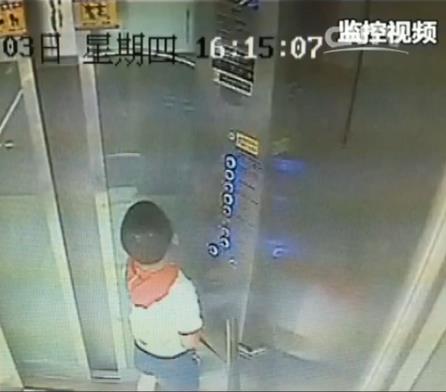 kQBu-fyitpmh2176635.jpg