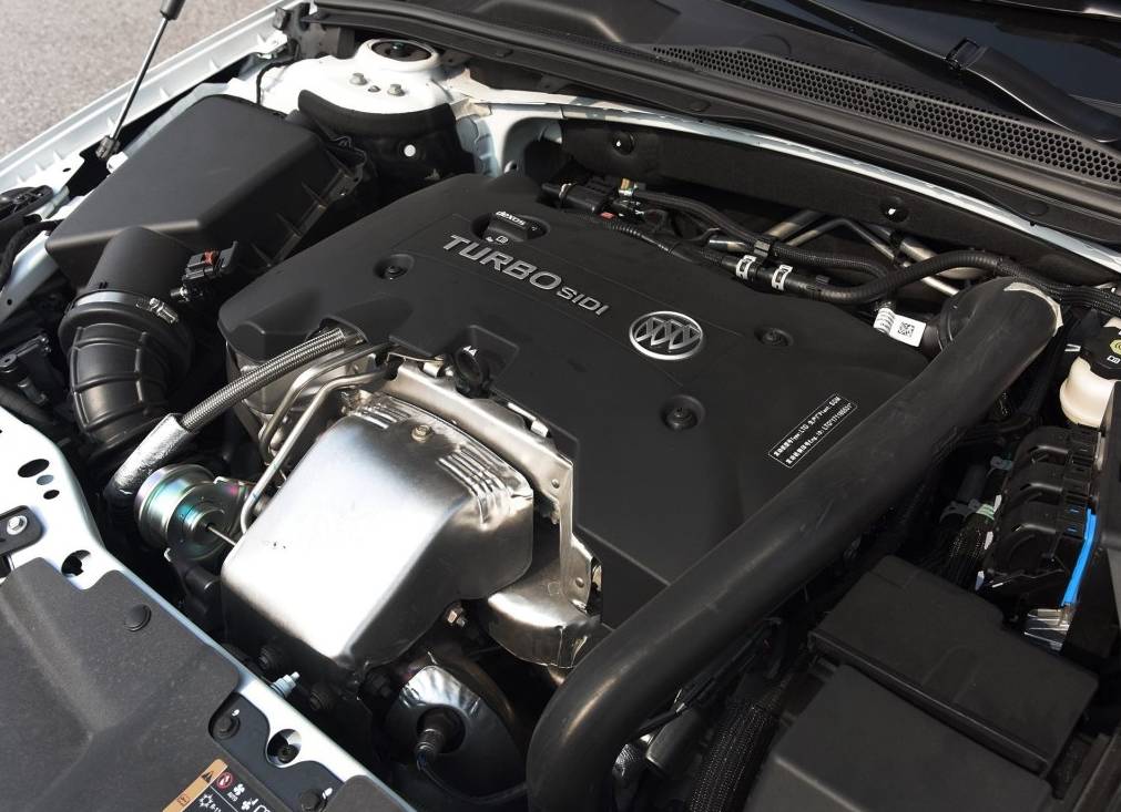 9AT很霸道,全新一代君威真的是“买变速箱送车”?