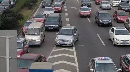 8月1日起,在加油站违章停车最高处罚2000元!