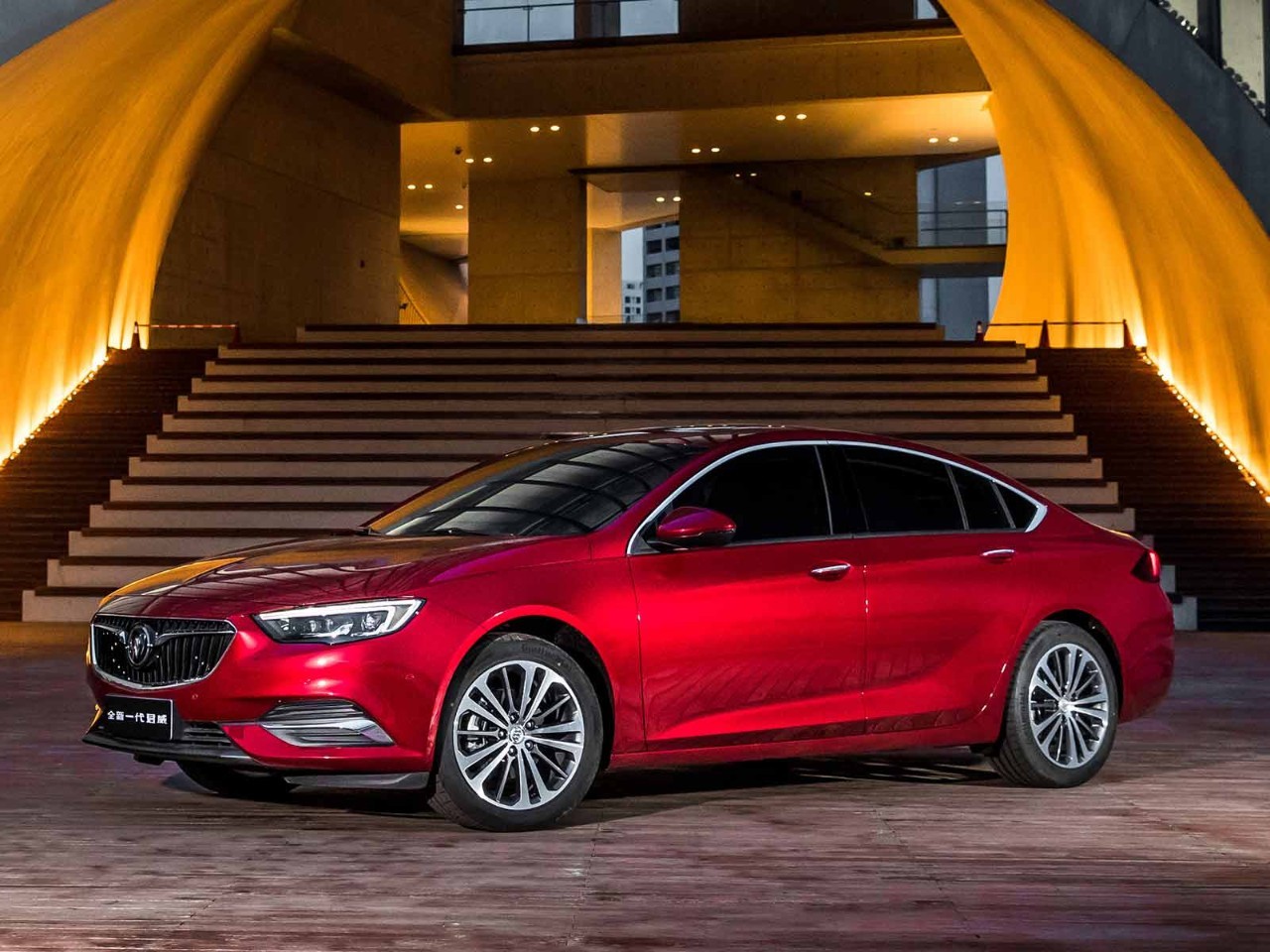 9AT很霸道,全新一代君威真的是“买变速箱送车”?