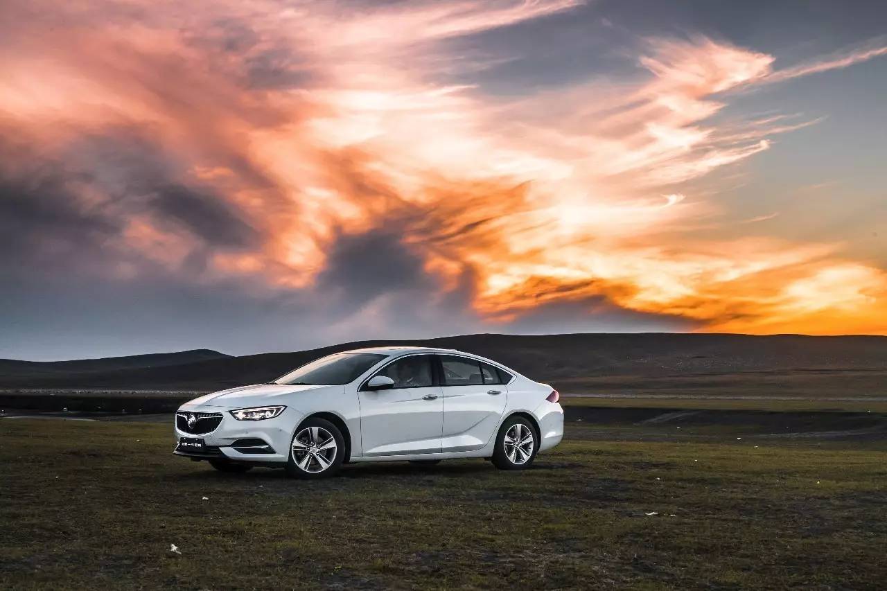 9AT很霸道,全新一代君威真的是“买变速箱送车”?