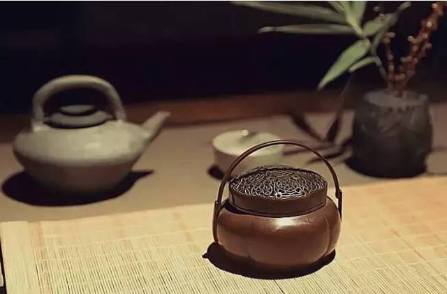 最完整的诗语知识大全(果断收藏)|平仄|律诗|近体诗