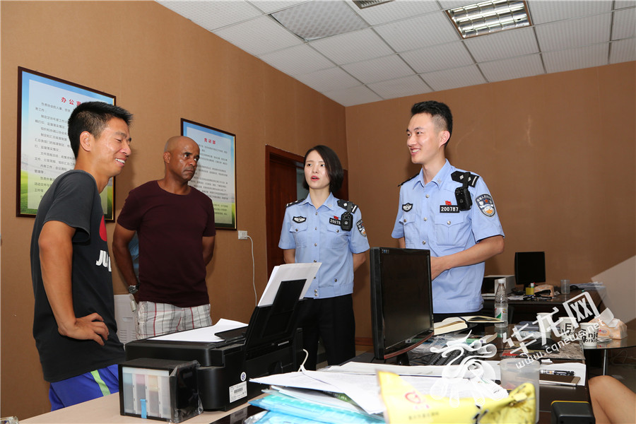 永川两名外事警察的一天|永川|永川区|泰国