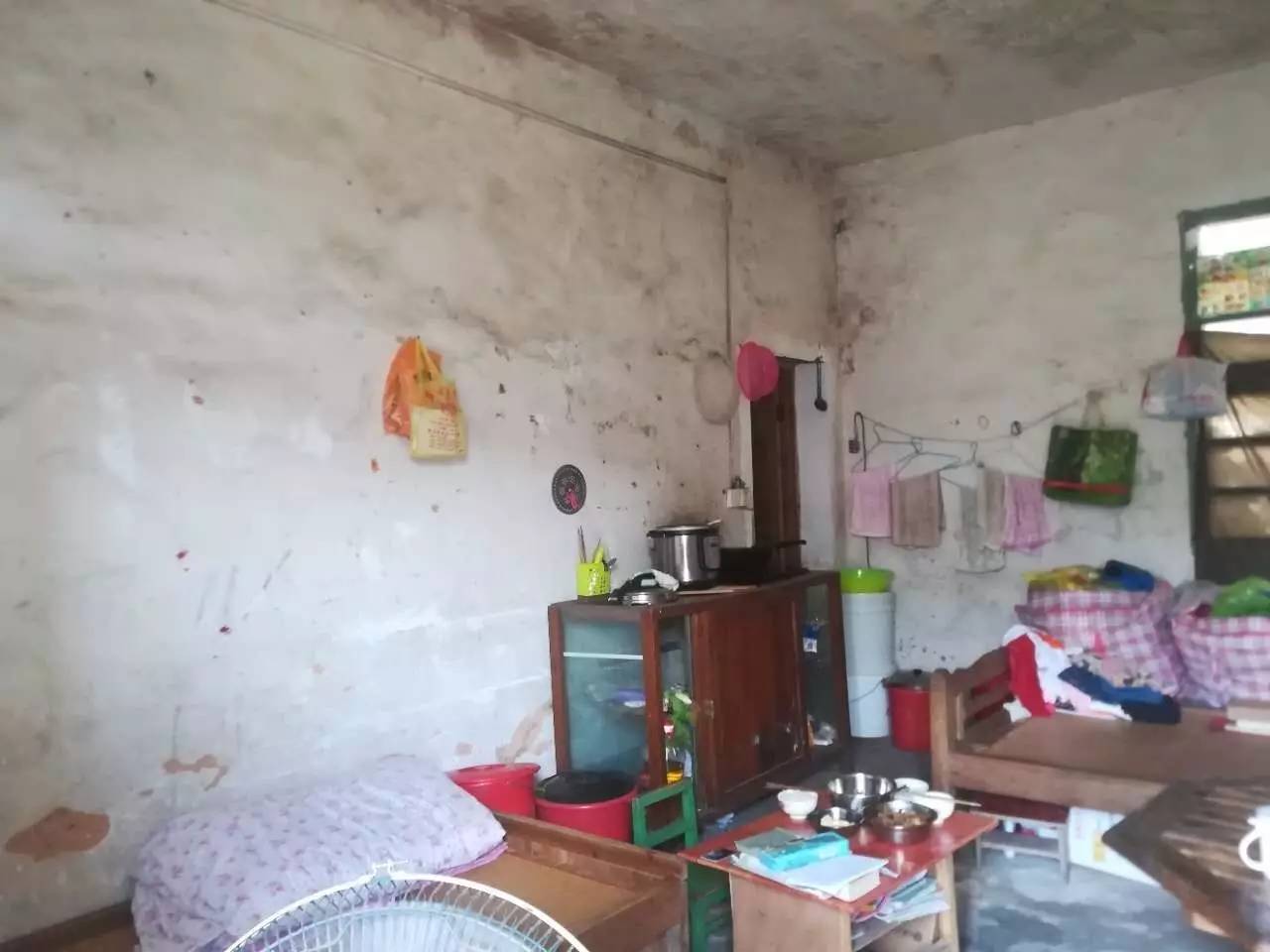 父亲去世后, 这名武平女生发奋考上211大学,收